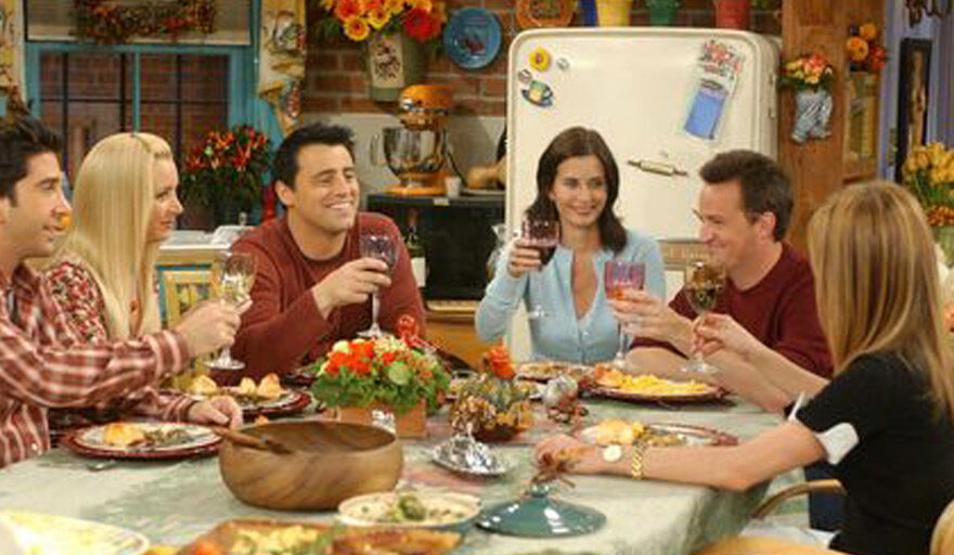 TV show Friends dinner thanksgiving scene
